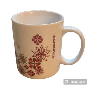 Starbucks 2013 Holiday Poinsettia Snowflake Christmas Coffee Red Gold Mug Great